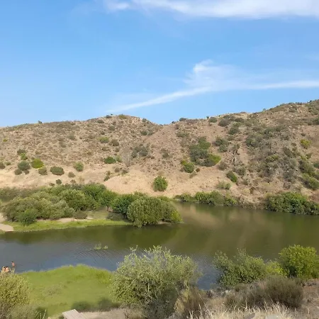 Blue&yellowhouse * Alcoutim